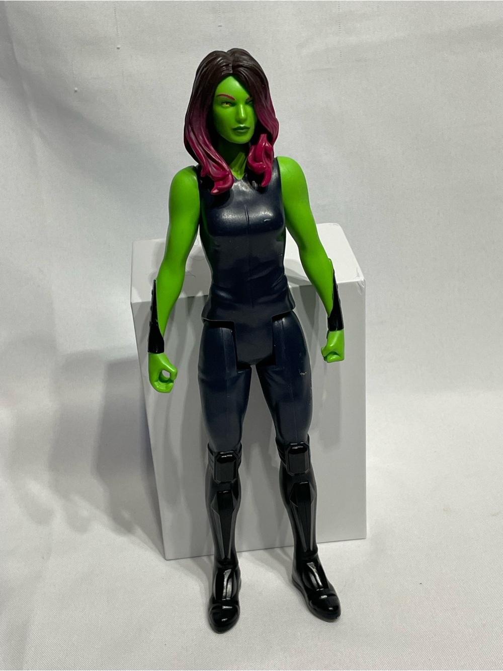 12” Hasbro Marvel Titan Hero Gamora action figure Guardians of the Galaxy